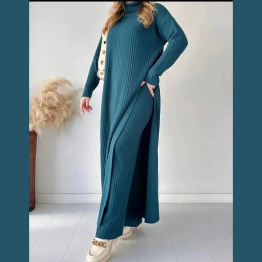 Trendy Winter Roll Neck Style knit CoOrd Set