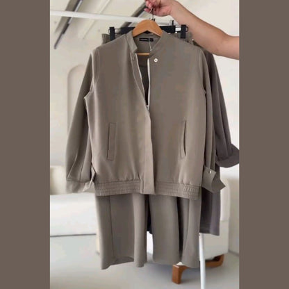 4 Pocket Style Premium Quality Winter 2-Pcs Tracksuit. CWTS-38