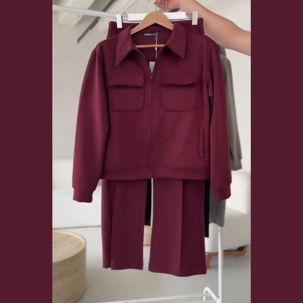 6 Pocket Style Premium Quality Winter 2-Pcs Tracksuit. CWTS-37