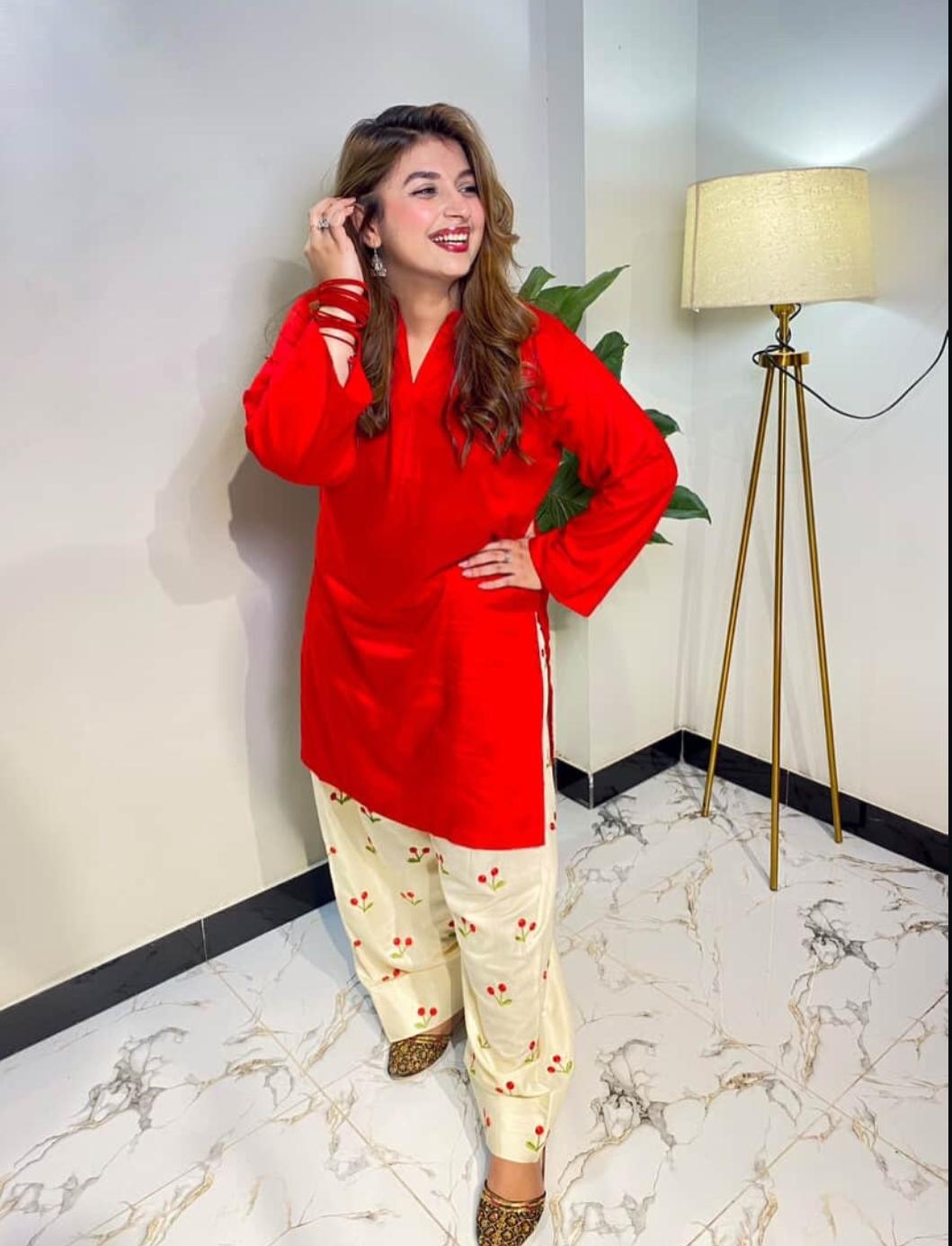 Trendy Embroidery 2piece MWTS-40