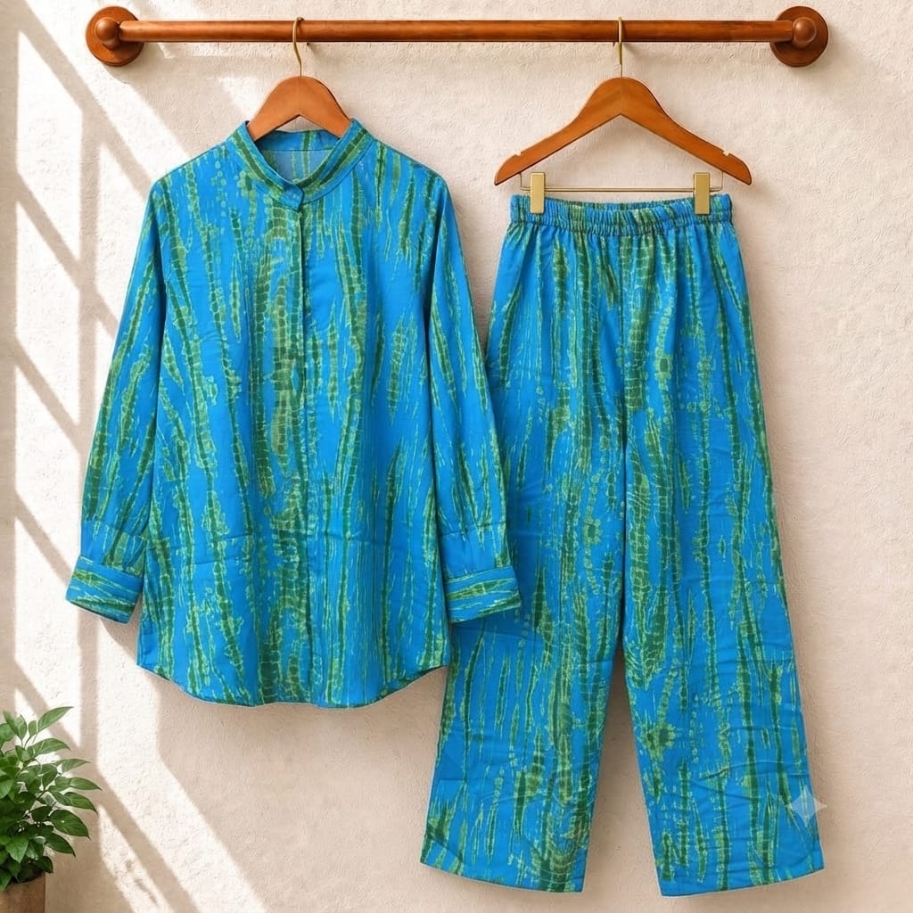 Zayra Printed Western Shirt Style 2-Pcs Stitched Co-Ord Set.
